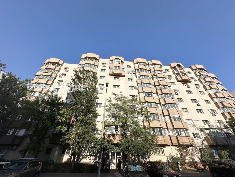 Vitan Mall, Foisorului, apartament 4 camere.